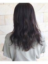 フォレスト ヒル Forest Hill by Genitore ギラつきを抑えるアッシュベージュ