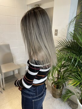 タオ 河原町(Tao) ホワイトグレー