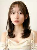 ミディアムヘア暗めカラーグランマッシュデザインカラー
