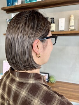 ヴースヘアデザイン(vou's hair design) グレージュボブ