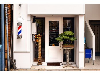 Hub semi basement【ハブ セミベースメント】