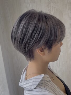 タブーセントラル(TABOO Central) ハンサムショート/グレージュカラー/Aujuaトリートメント