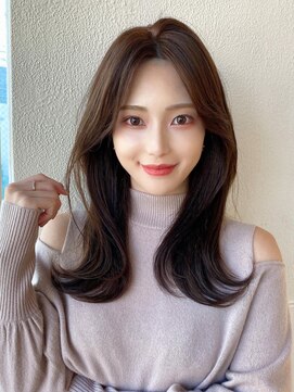 ラルユー 金山(LallYou) 30代小顔に見える!くびれレイヤー × オリーブブラウン