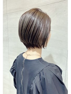 グラム バイ レイエレガンス(glam by REIELEGANCE) 首まわりスッキリ柔らかショート