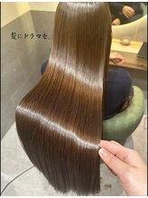 SNSで話題沸騰中の《つるりんちょ髪質改善》を、OF-HEARTSで本格体験できます*