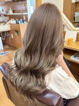 カラー&グリーン 坂下店 ヘアーサロン