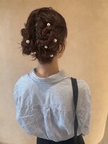 エーライン美容室(A-line) パールを散りばめた編み込みシニヨンの華やかお呼ばれヘアセット
