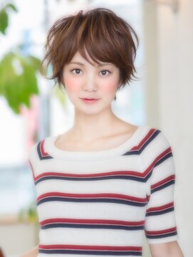 ヴィアラ 自由が丘(VIALA) 【VIALA 自由が丘】フェミニン×ショート