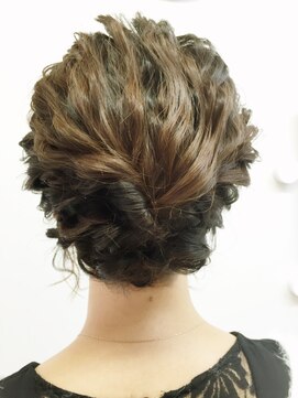 スパークス(SPARKS) お呼ばれアレンジ