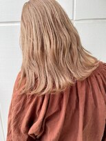 アクトゥス(AEQUITAS) ケアブリーチ×ホワイトベージュ【池袋/20代/30代/40代】
