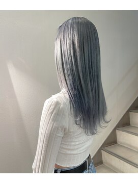 ディーボーイ 下通本店(D-BOY) #ハイトーンカラー #ホワイトシルバー #ダブルカラー