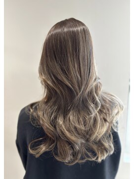 アヴァンス 京橋店(AVANCE) 透明感グレージュ