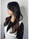 暗髪でも透明感♪大人韓国ヘア