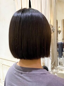 ニュイ(NUIT) ショートボブ韓国丸みショートカットミルクティーベージュカラー