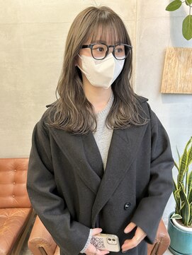 ニール 名古屋 伏見 丸の内(NEELU) 【Neelu_tomoya】透明感オリーブベージュ