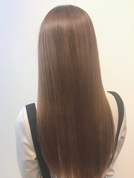 エシカル(ethical)の写真/豊富な薬剤からあなたの髪質に合わせてセレクトしてくれる♪髪質改善で理想のうるツヤヘアに！