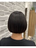 ボブに自然な立体感を。ナチュラルハイライトでこなれ感プラス