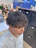 ユニ バイ マグ 長野店(Uni.by Mag)&nbsp;波巻きスパイラルパーマメンズマッシュツイストスパイラルパーマ