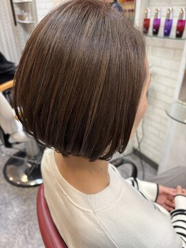 ロマンヤカタ ファース(ROMAN YAKATA fars) ボブスタイルハイライト@田島(2026/01)