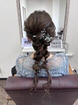 ケアリー(CARELY)&nbsp;ヘアセット