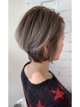 ロビー(LOBBY) 『LOBBY』三浦 耳かけが可愛い☆小顔ハンサムショート