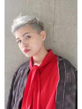 ビビト(bibito) bibito  刈り上げベリーショート