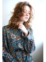 ミラバイグリーン(Mira by green)&nbsp;curly×medium layer