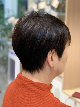 リンクル 自由が丘(lincle) 大人世代のボリュームUPショート【ハイライト】【自由が丘】