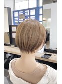giinii_渋谷良太_ハイトーンスアショート_小顔
