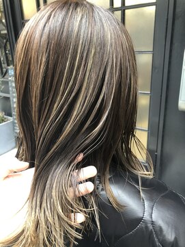 トリコ(TORIKO) ハイライト × グレージュ【TORIKO】riho