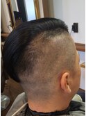 シンサイ　（刈上げスタイル）