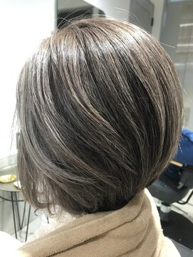 グラスバイネオリーブ 大倉山駅前店(grace by neolive) 髪質改善/明るい白髪染め/大人ボブ/ハイライト/白髪ケア/大倉山