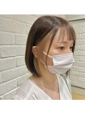 イヤリングカラーベージュ