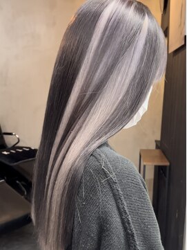 キラ 原宿(KILLA) ドレスヘアショコラアッシュヘルシースタイルふんわりカール前髪