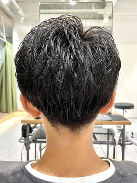 ゼストララ(ZEST Lara) キッズ！シークレットパーマ【YUICHI】