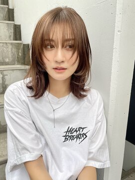 シュリット(schritt) 顔まわりウルフ◎大人ミディアムブリーチなし透明感ベージュ渋谷