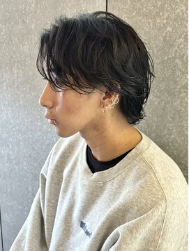 ニアウ 太田店(Niau) メンズミディアムスパイラルパーマセンターパートメンズボブ眉毛