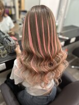 グランディールヘアデザイン(grandir hairdesign)&nbsp;ピンクメッシュ！-Yurika-