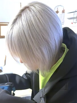 ブレイズヘアー(BLAZEhair) 【透明感バツグンハイトーン】ホワイト×ブリーチ3回