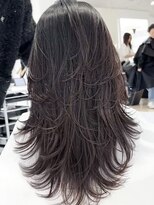 ヨロ 上野(YOLO) ハイライトカラーミルクティーベージュ海外レイヤーカット