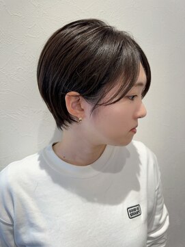 リオス(LIOS) 【ハンサムショート＆透明感抜群ネイビーグレージュ】