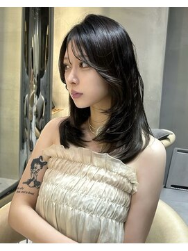 レーヴバイロンド 仙台(Reve by Lond) ミディアムレイヤー顔周り韓国巻き前髪くびれ巻き仙台レイヤー