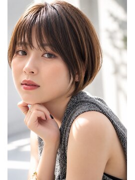 ハルキ ミナト ジャパン オオサカ(HARUKI MINATO japan OSAKA) 上品ショートカット 40代50代60代ヘア 白髪 大阪　髪質改善 梅田
