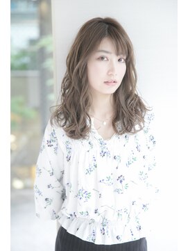 ルルディ バイ アフロディーテ銀座(luludi by APHRODITE) グレージュカラー/シルキーベージュ/斜めバング/銀座/髪質改善