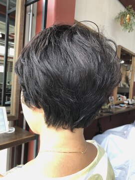 ルーファス 恵比寿 渋谷(Ruufus) クセ毛を生かすパーマ風ショートボブ【Ruufus恵比寿渋谷】314b4