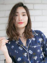 大人の色気かきあげスタイル