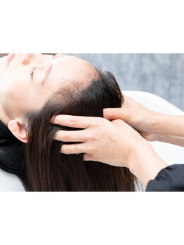 【HPB AWARD 2023～2025 3年連続サロン部門 注目サロン選出】頭皮ケアは勿論、顔のリフトアップまで叶う☆