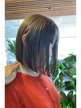 サロン ド トーゴ(Salon de togo) ワンレングスボブ