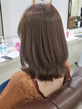 インビテーション(invitation) オリーブグレージュ