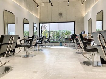 FLICK HAIR SALON 京都河原町店 【フリック ヘア サロン】